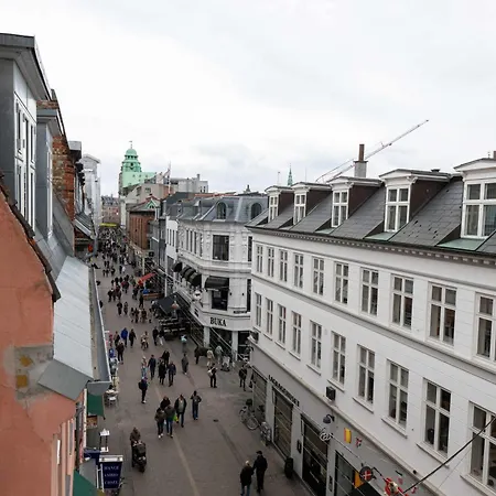 With Private Balcony In Daire