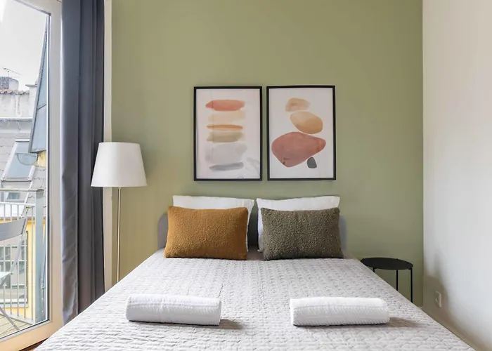 Apartmán With Private Balcony In *